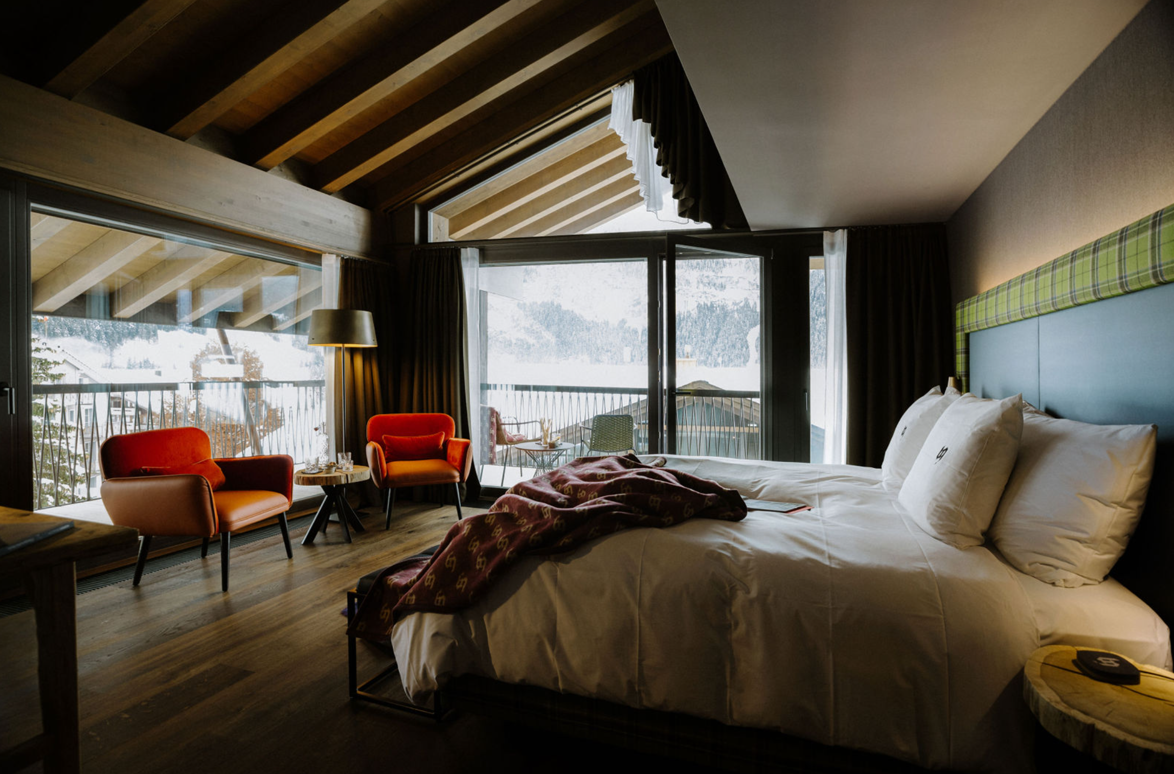 Bergwelt Grindelwald - Alpine Design Resort - Luxury ski hotel gallery image 11 showing alpine architecture, interior design, or mountain views