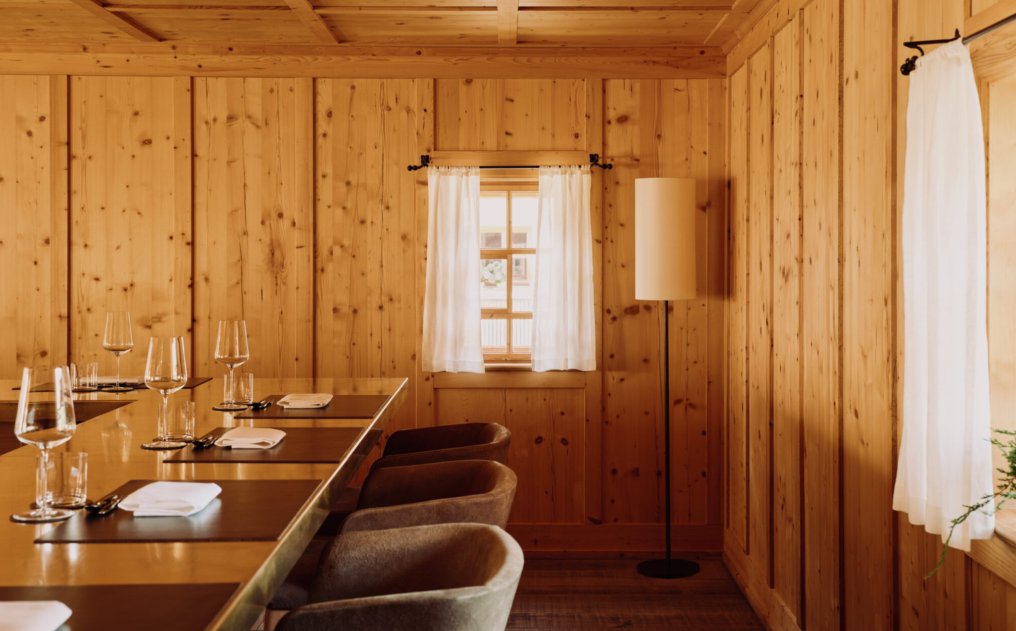 Rote Wand Gourmet Hotel - Luxury ski hotel gallery image 11 showing alpine architecture, interior design, or mountain views