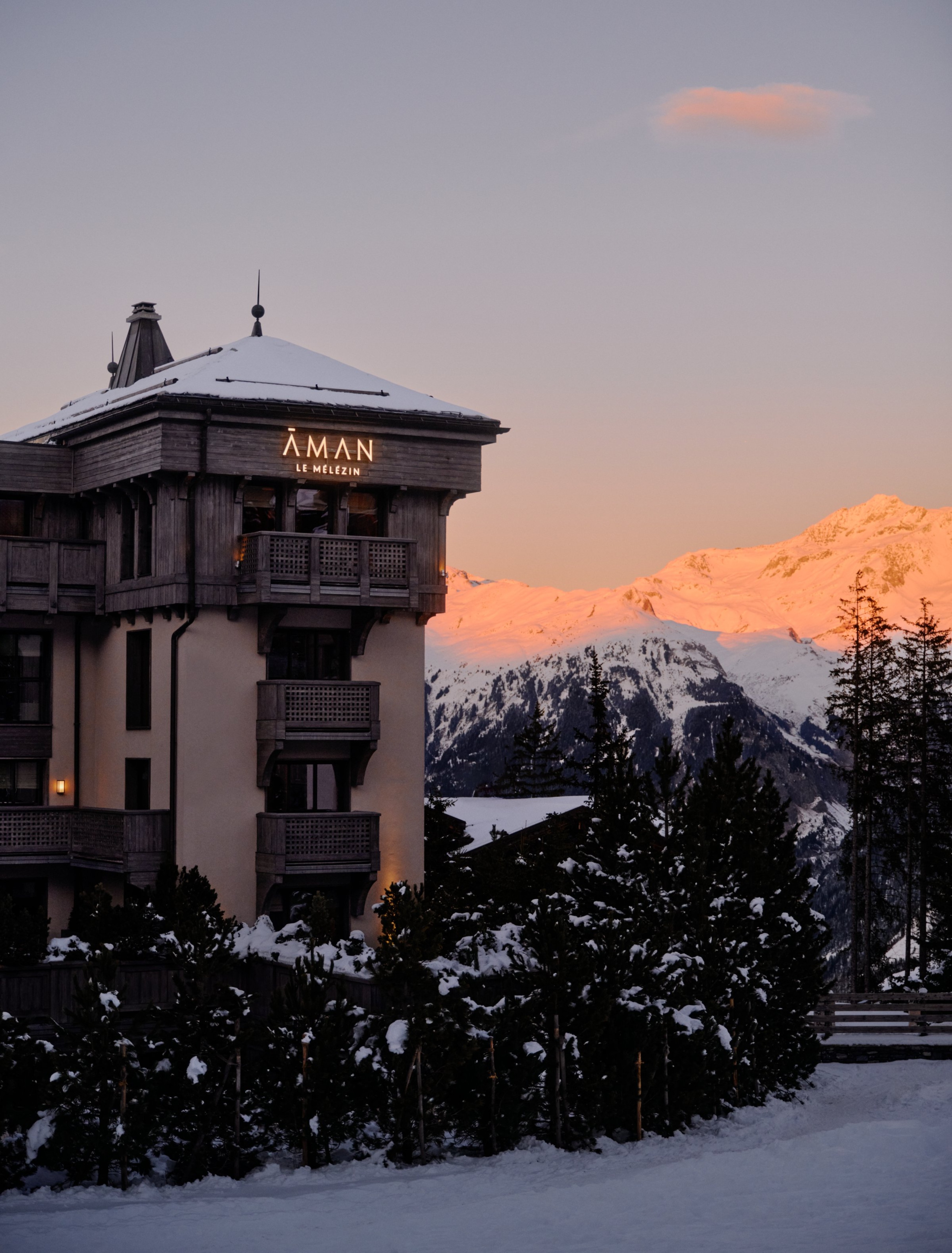 Aman Le Mélézin - Luxury ski hotel gallery image 7 showing alpine architecture, interior design, or mountain views