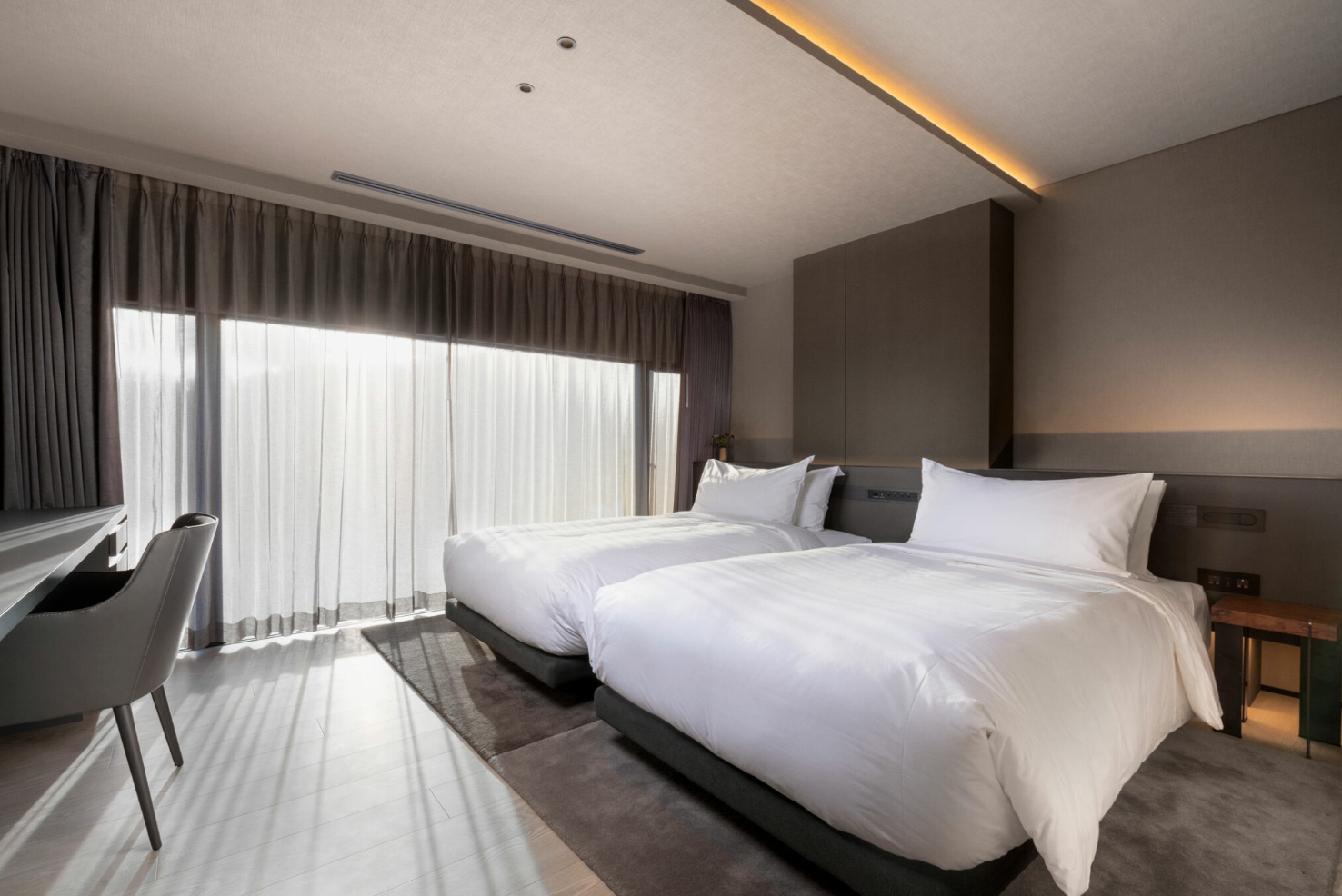 Sansui Niseko - Luxury ski hotel gallery image 14 showing alpine architecture, interior design, or mountain views