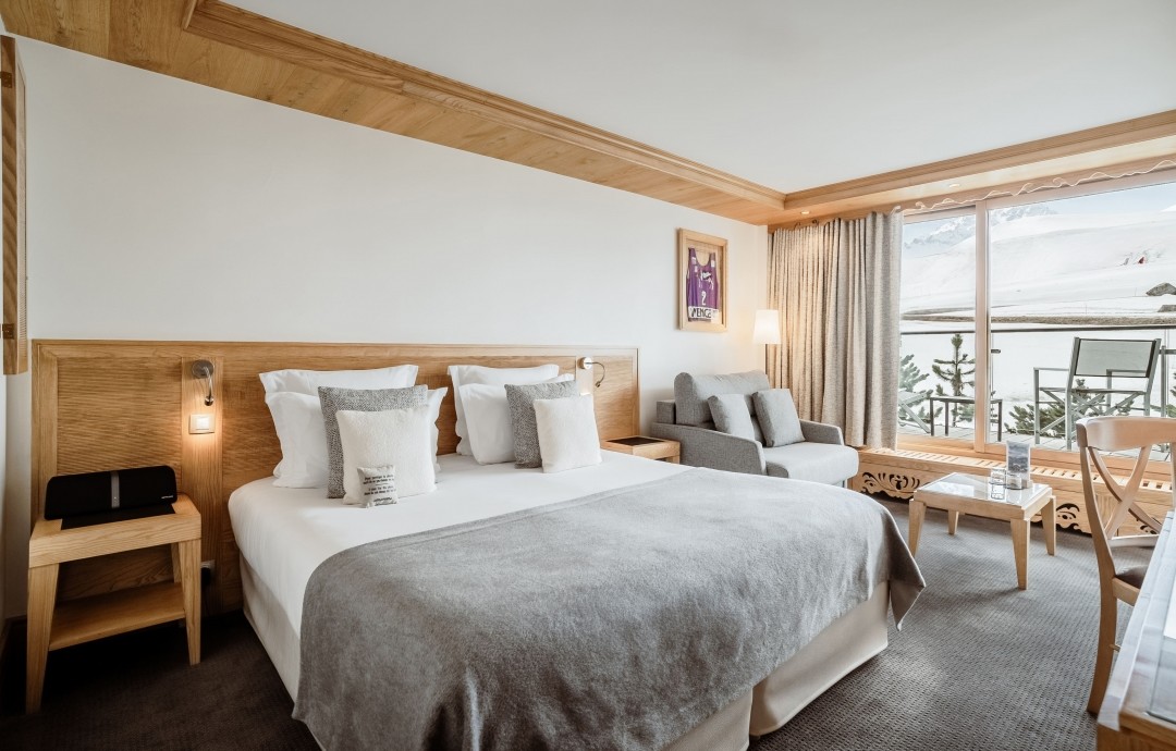 Annapurna - Luxury ski hotel gallery image 6 showing alpine architecture, interior design, or mountain views