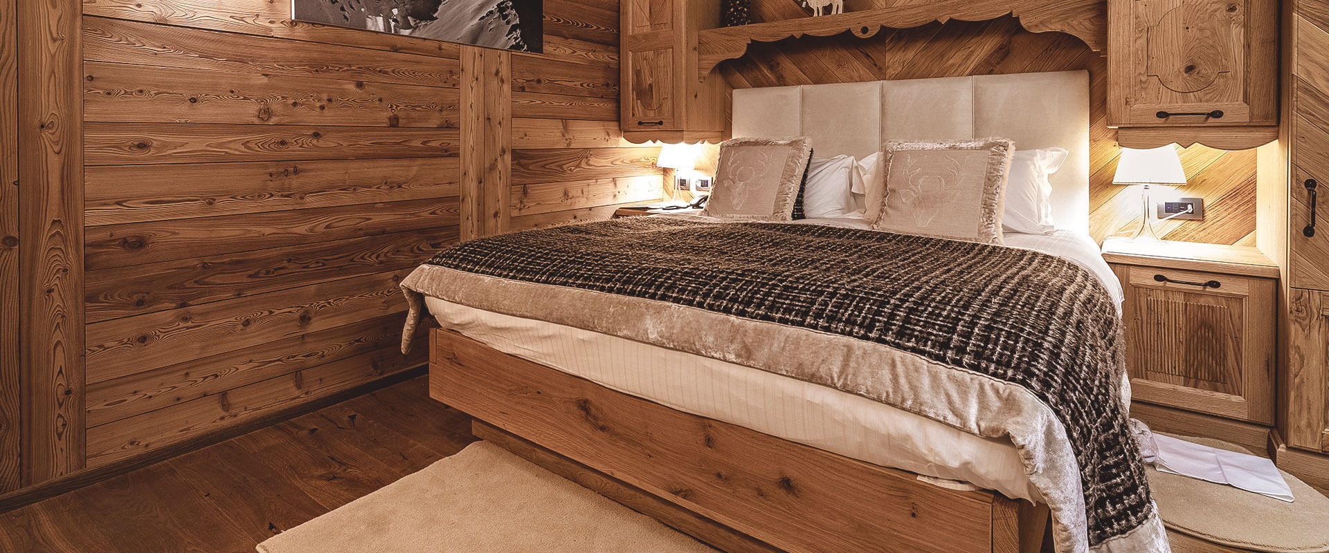 Fiocco di Neve Relais & Spa - Luxury ski hotel gallery image 36 showing alpine architecture, interior design, or mountain views