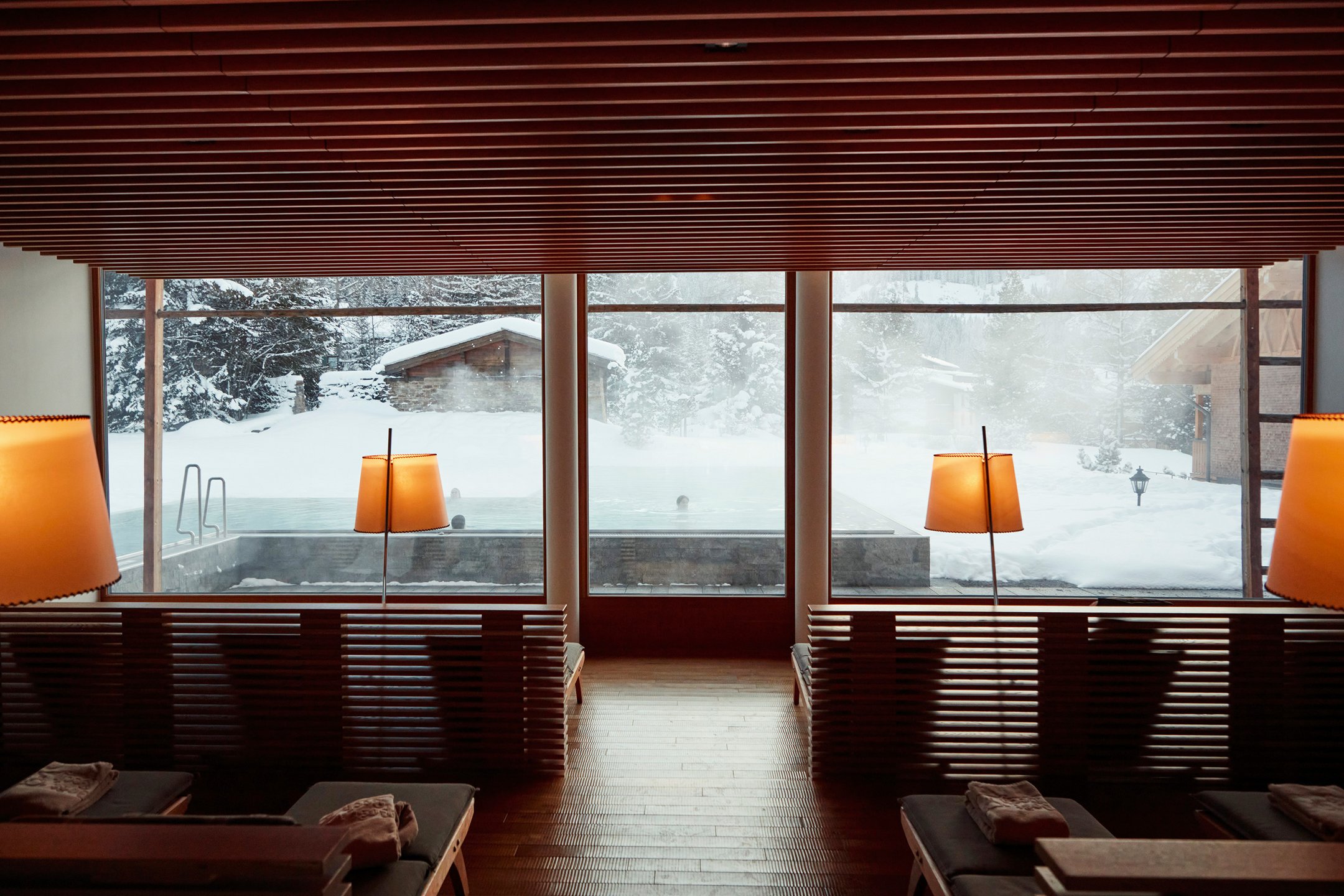 Post Lech Arlberg - Luxury ski hotel gallery image 27 showing alpine architecture, interior design, or mountain views