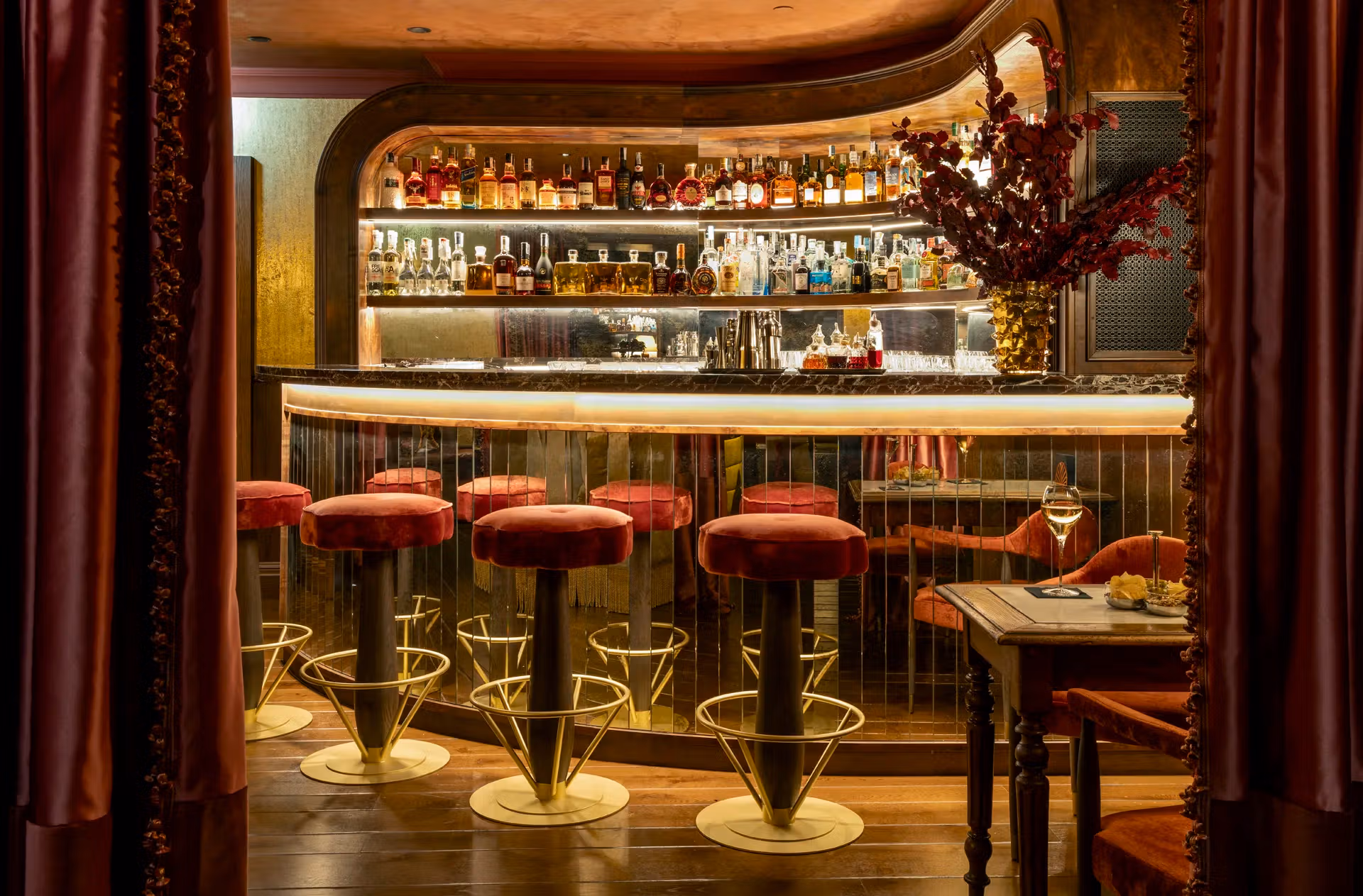 Ancora Cortina - Luxury ski hotel gallery image 5 showing alpine architecture, interior design, or mountain views