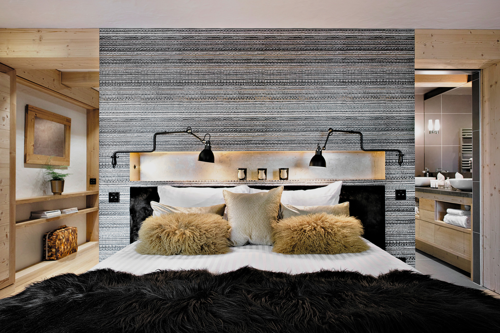 Au Cœur du Village - Luxury ski hotel gallery image 13 showing alpine architecture, interior design, or mountain views