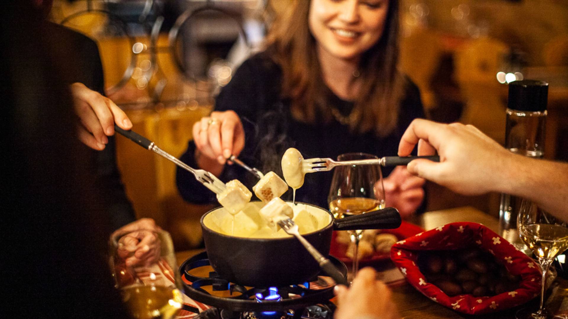 Schweizerhof Zermatt - Luxury ski hotel gallery image 11 showing alpine architecture, interior design, or mountain views