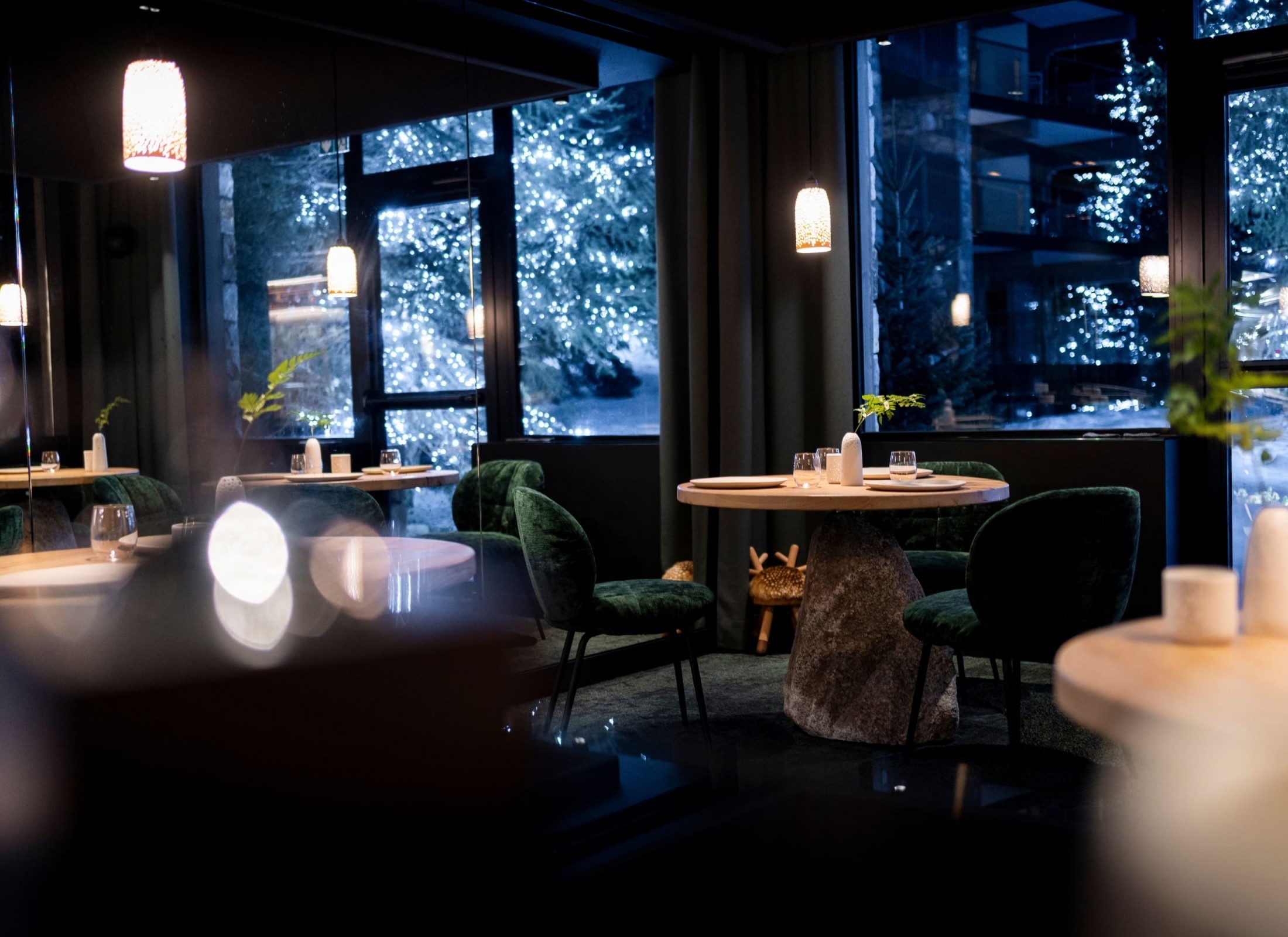 Annapurna - Luxury ski hotel gallery image 14 showing alpine architecture, interior design, or mountain views