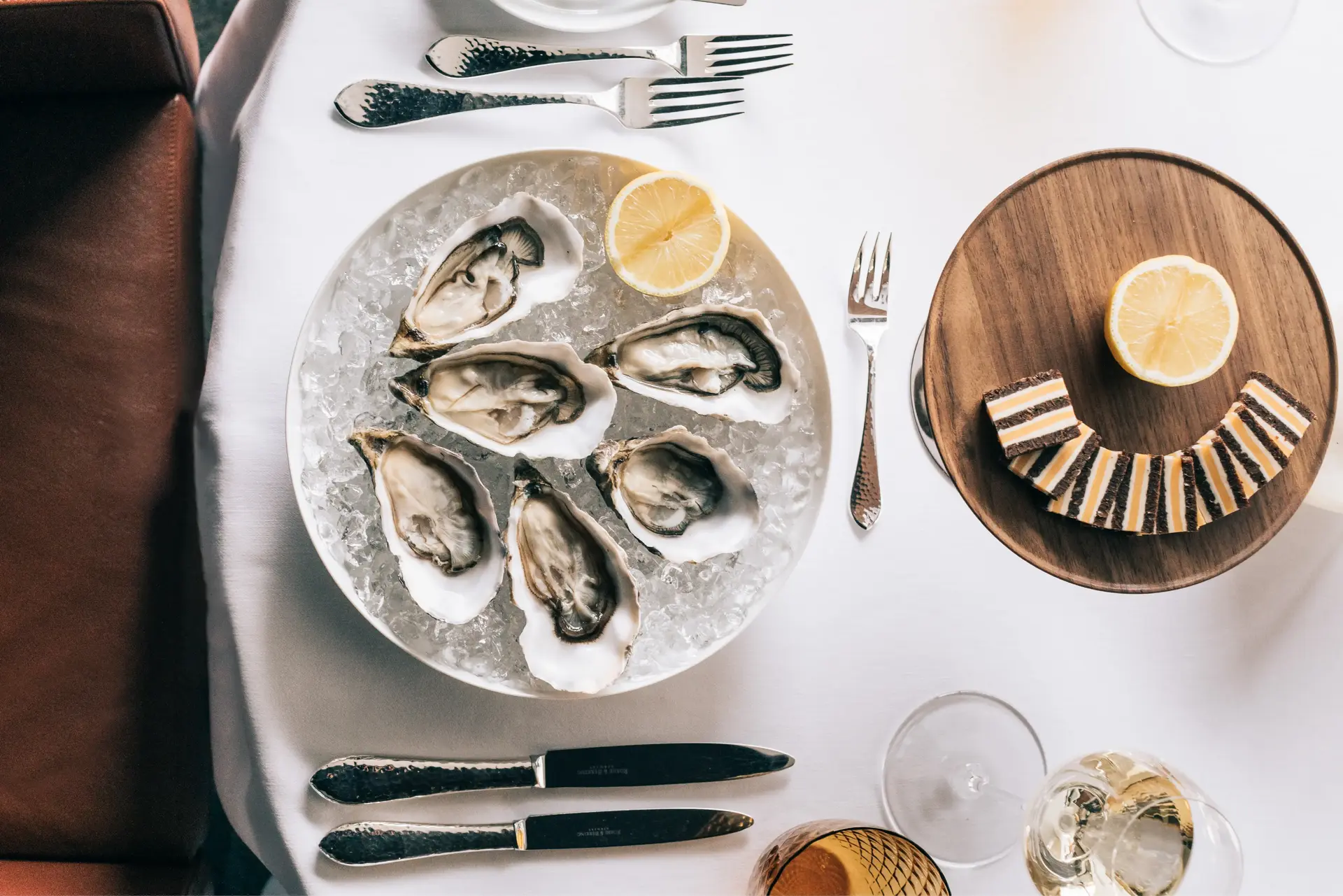 Elizabeth Arthotel - Luxury ski hotel gallery image 4 showing alpine architecture, interior design, or mountain views