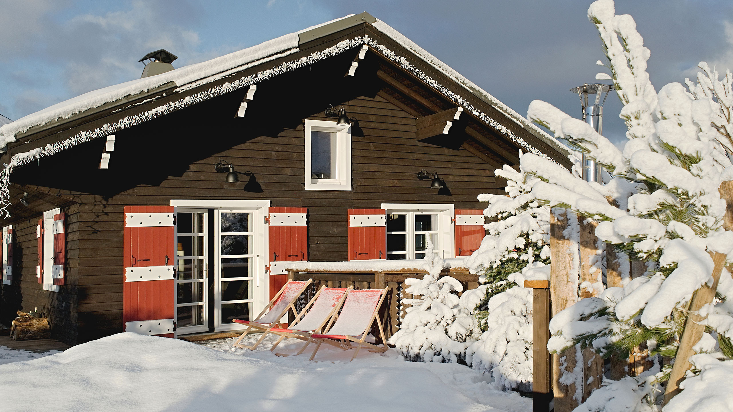 Les Fermes de Marie - Luxury ski hotel gallery image 5 showing alpine architecture, interior design, or mountain views