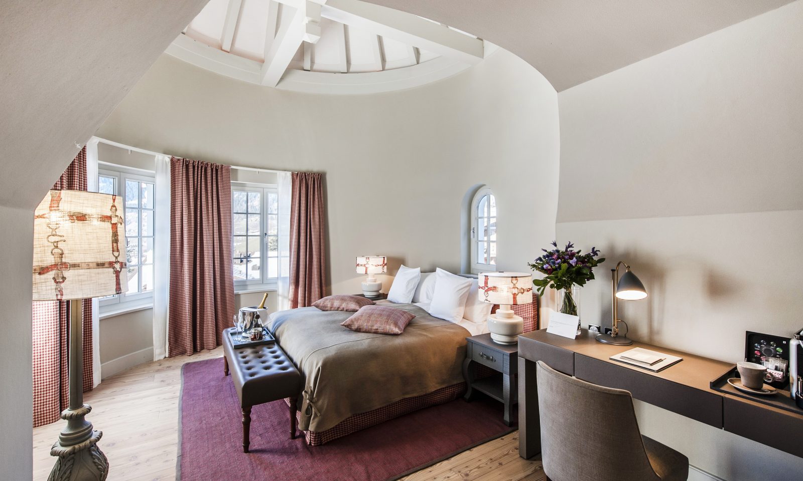 Le Grand Bellevue - Luxury ski hotel gallery image 5 showing alpine architecture, interior design, or mountain views