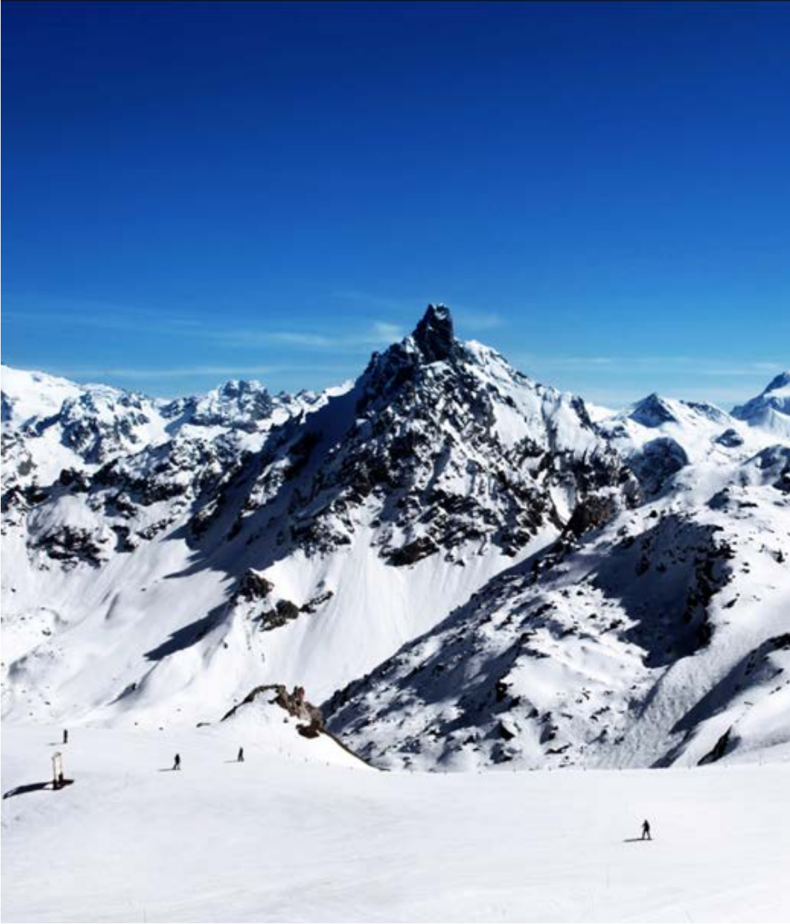 Cheval Blanc Courchevel - Luxury ski hotel gallery image 15 showing alpine architecture, interior design, or mountain views