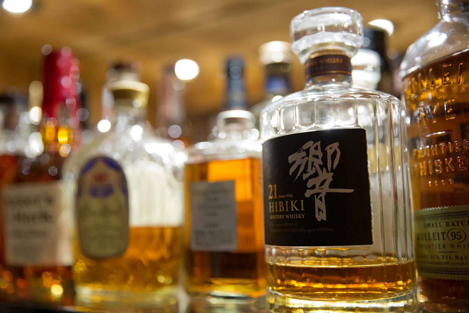 Burg Vital Resort - Luxury ski hotel gallery image 6 showing alpine architecture, interior design, or mountain views