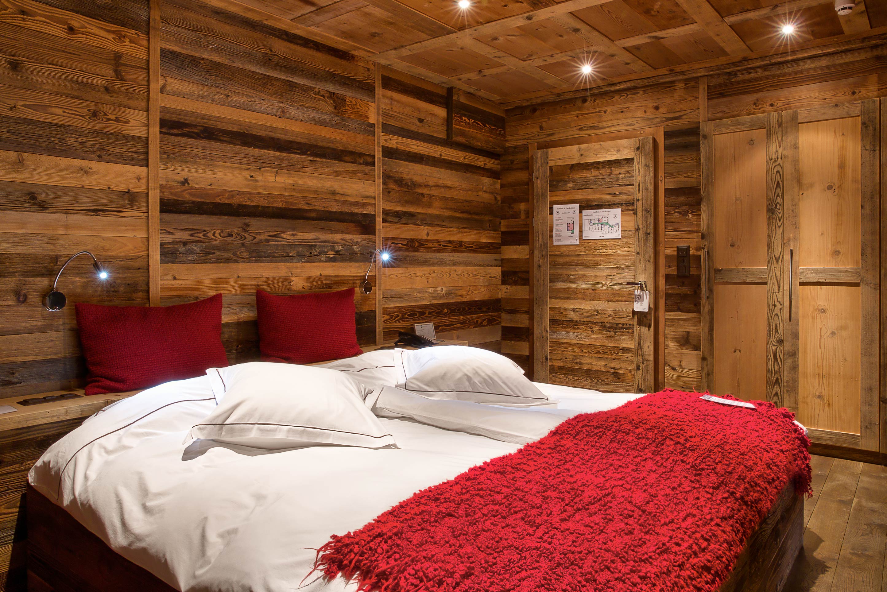 Hostellerie du Pas de l’Ours - Luxury ski hotel gallery image 6 showing alpine architecture, interior design, or mountain views