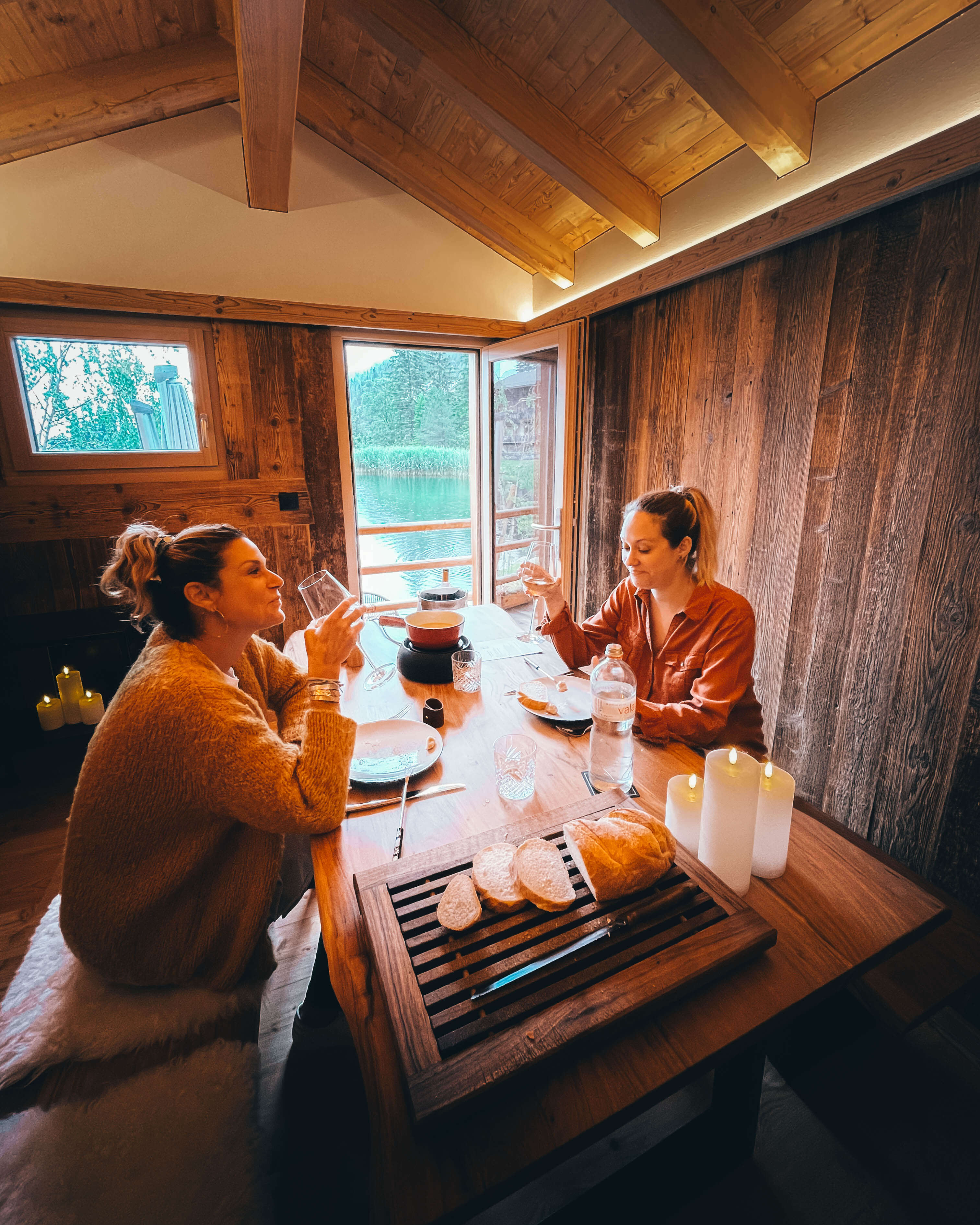 Au Club Alpin - Luxury ski hotel gallery image 14 showing alpine architecture, interior design, or mountain views