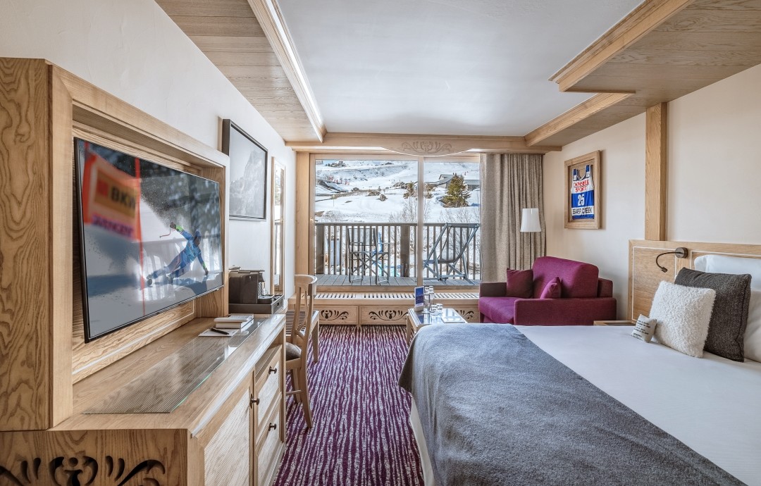 Annapurna - Luxury ski hotel gallery image 21 showing alpine architecture, interior design, or mountain views