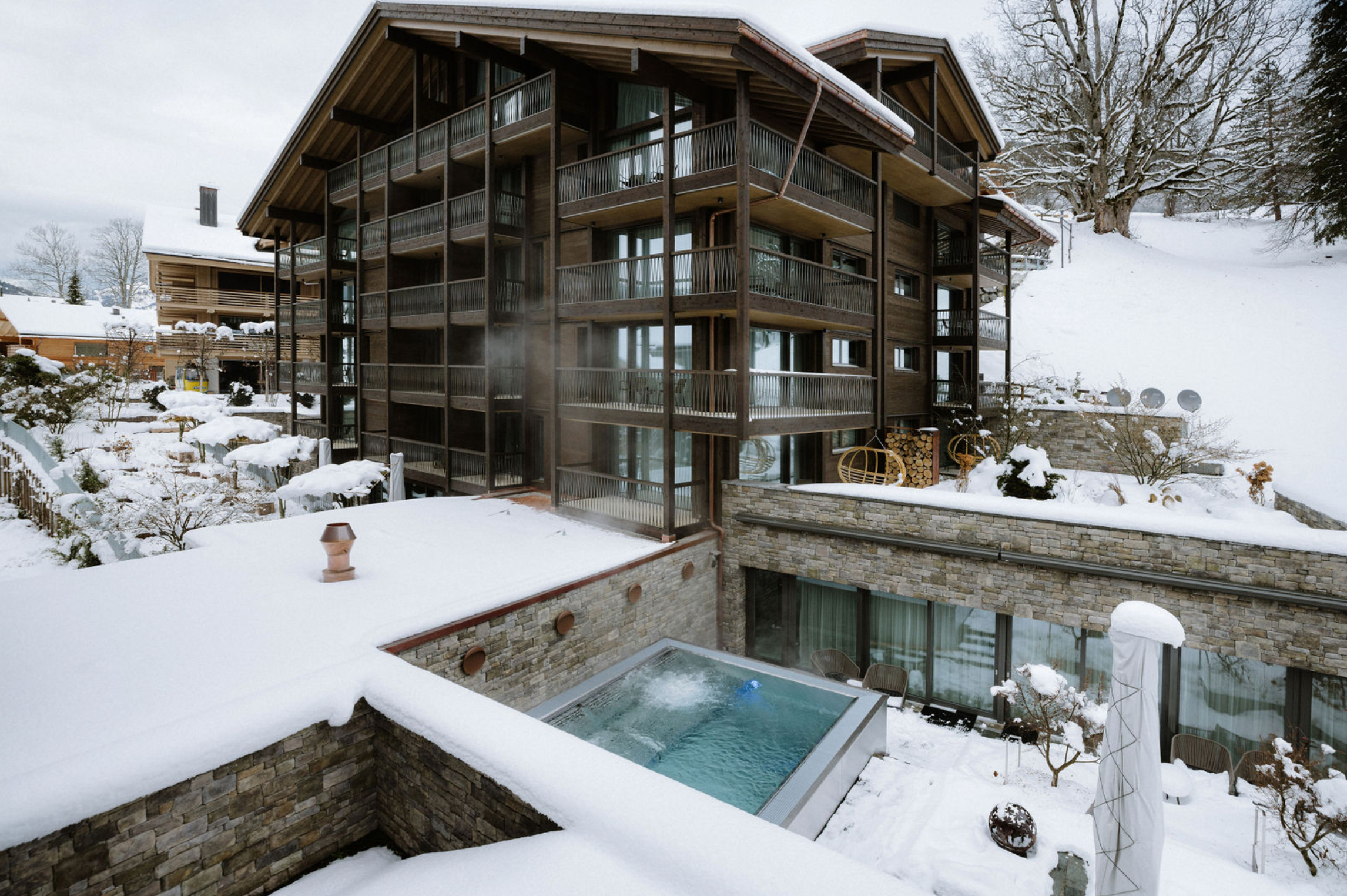 Bergwelt Grindelwald - Alpine Design Resort - Luxury ski hotel gallery image 4 showing alpine architecture, interior design, or mountain views