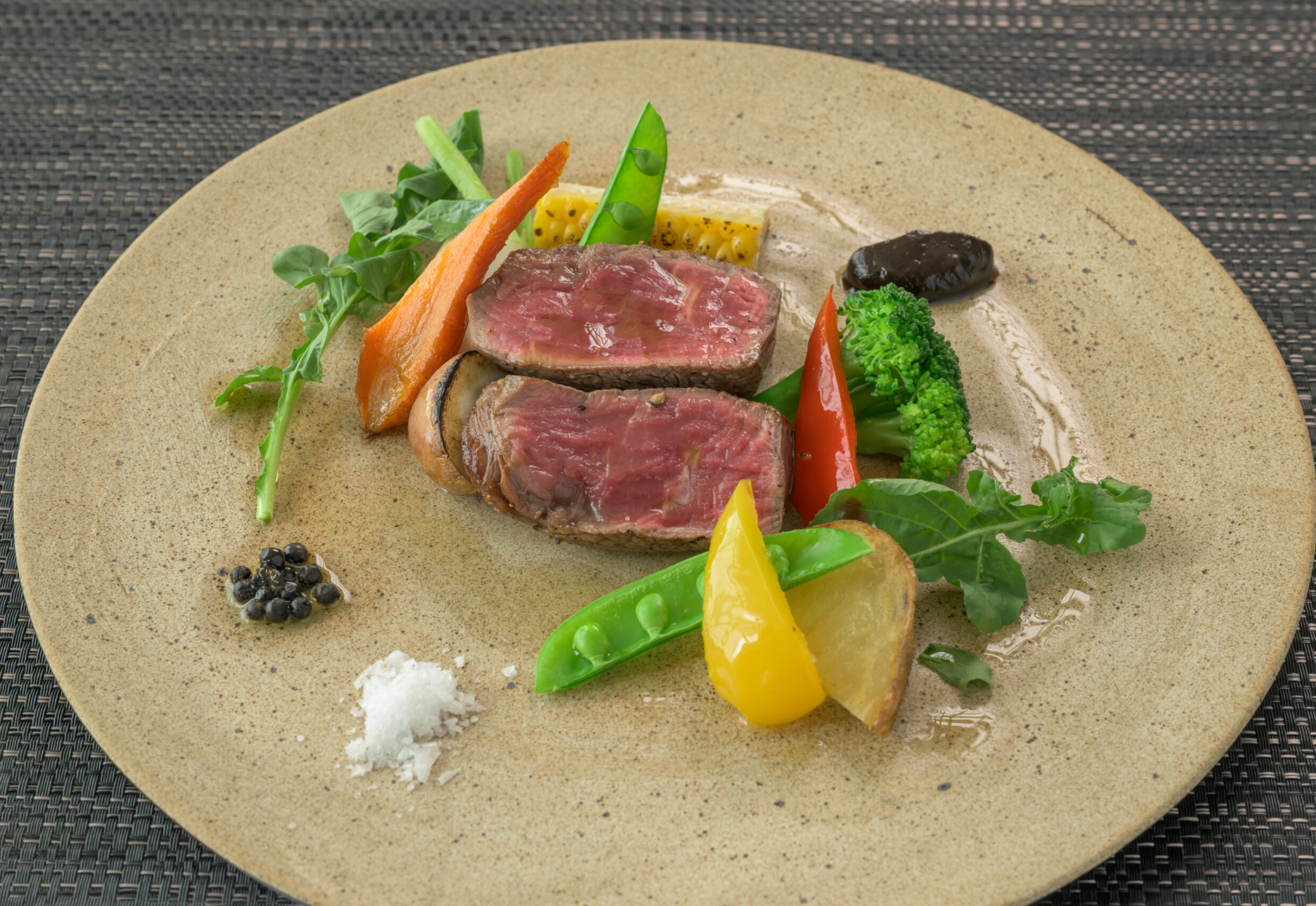 Sansui Niseko - Luxury ski hotel gallery image 21 showing alpine architecture, interior design, or mountain views