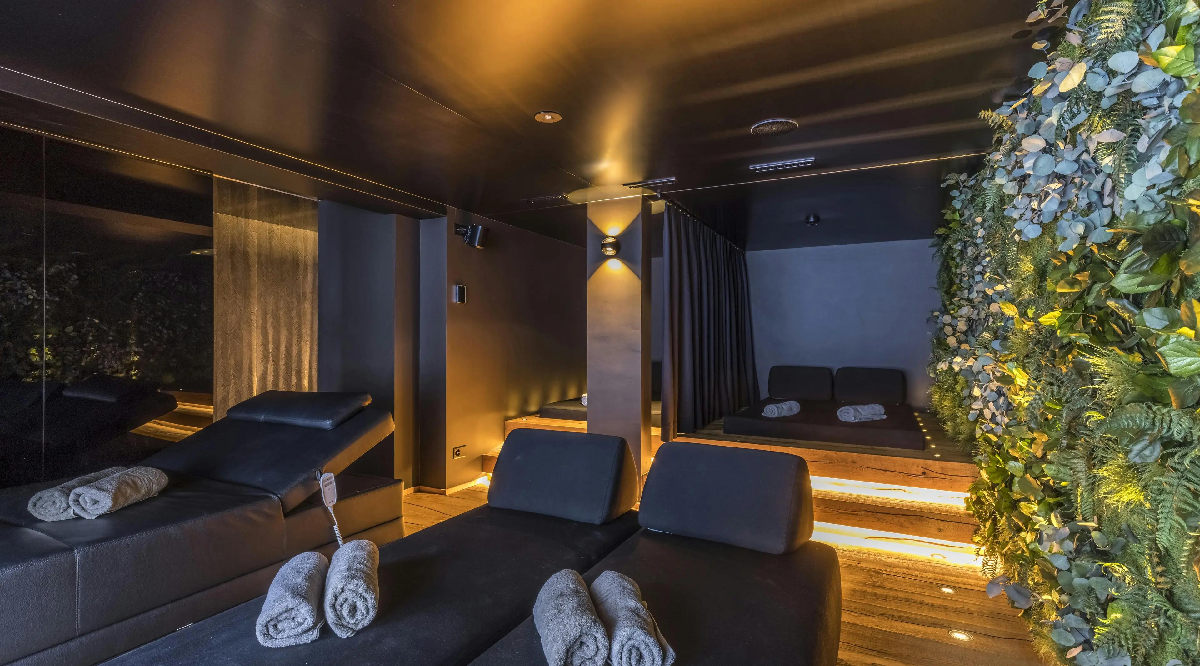 Boutique Hotel Matthiol - Luxury ski hotel gallery image 5 showing alpine architecture, interior design, or mountain views