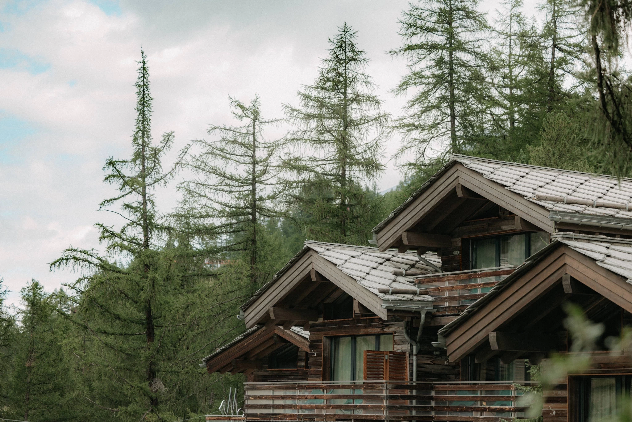 Cervo Mountain Resort - Luxury ski hotel gallery image 9 showing alpine architecture, interior design, or mountain views