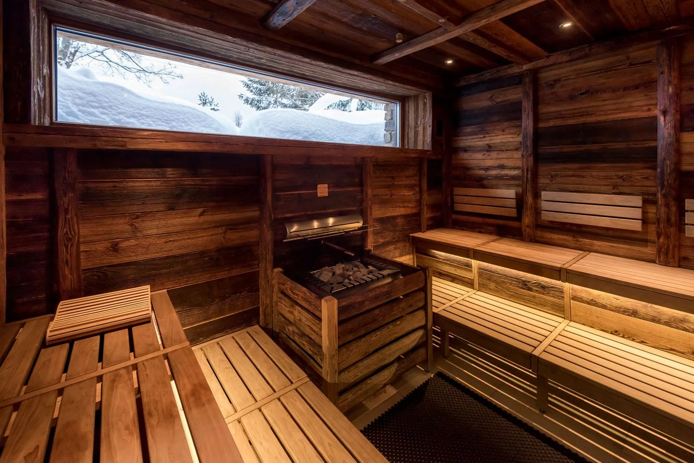 Hotel Tannenhof - Luxury ski hotel gallery image 20 showing alpine architecture, interior design, or mountain views