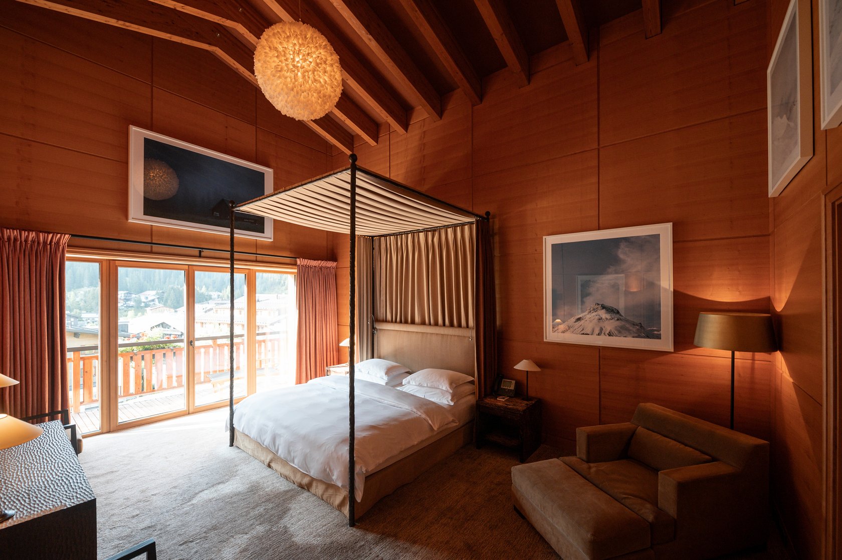 Aurelio Hotel - Luxury ski hotel gallery image 15 showing alpine architecture, interior design, or mountain views