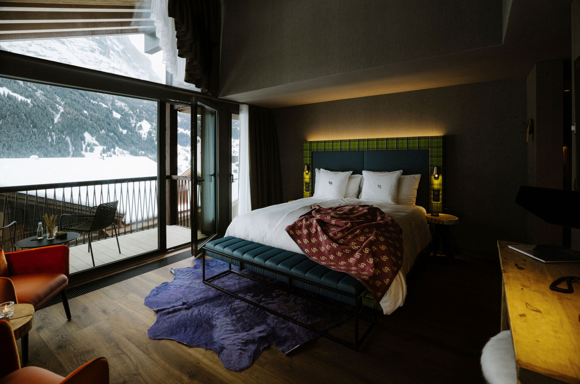 Bergwelt Grindelwald - Alpine Design Resort - Luxury ski hotel gallery image 12 showing alpine architecture, interior design, or mountain views