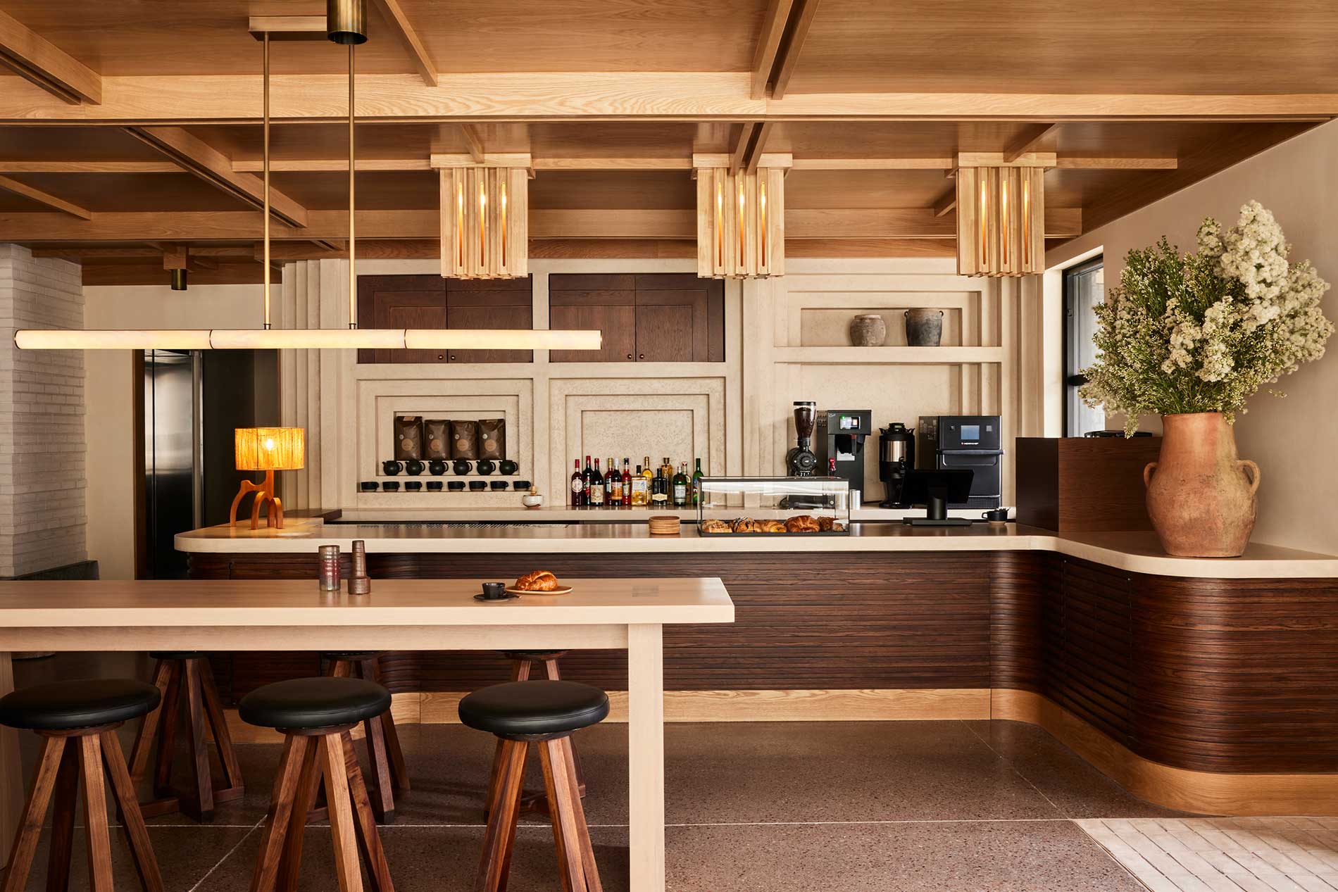 Mollie Aspen - Luxury ski hotel gallery image 15 showing alpine architecture, interior design, or mountain views