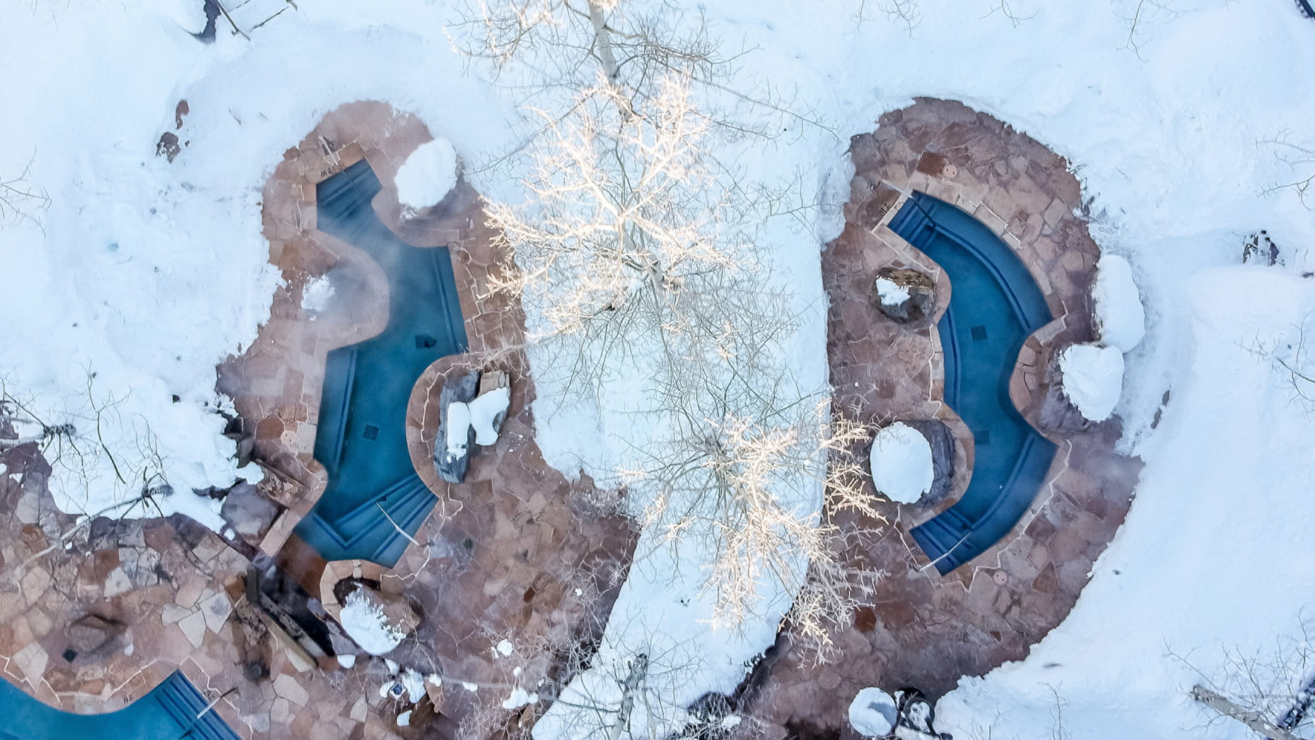 Four Seasons Jackson Hole - Luxury ski hotel gallery image 11 showing alpine architecture, interior design, or mountain views