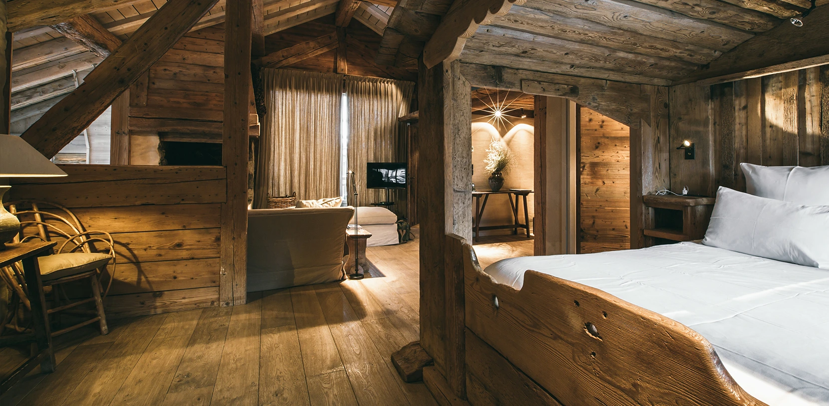 Zannier Hotels Le Chalet - Luxury ski hotel gallery image 7 showing alpine architecture, interior design, or mountain views