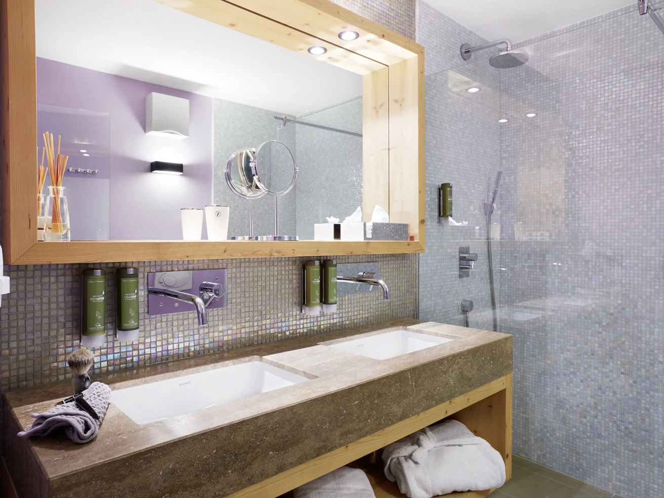 Das Posthotel - Luxury ski hotel gallery image 3 showing alpine architecture, interior design, or mountain views