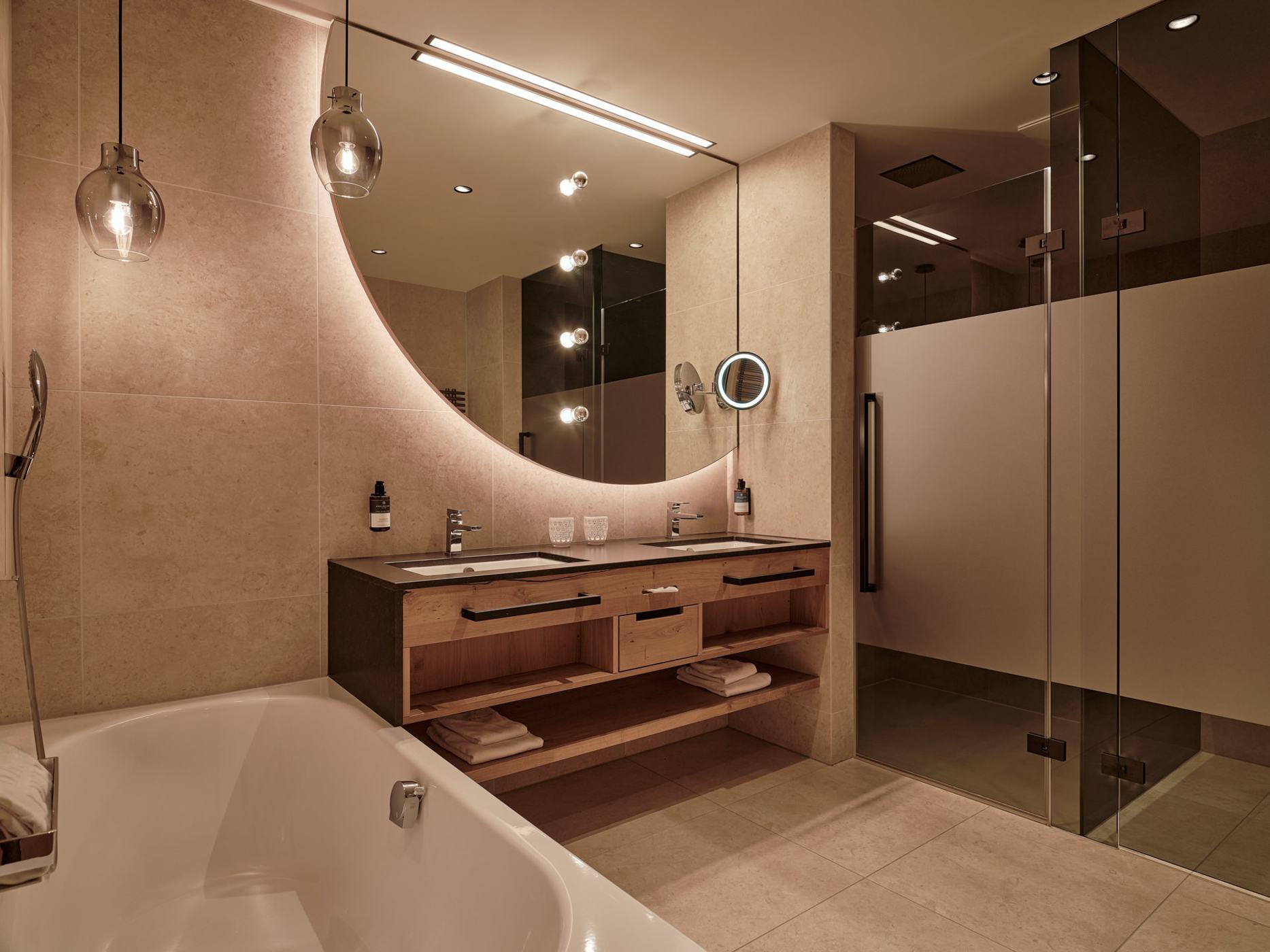 DAS EDELWEISS - Salzburg Mountain Resort - Luxury ski hotel gallery image 2 showing alpine architecture, interior design, or mountain views