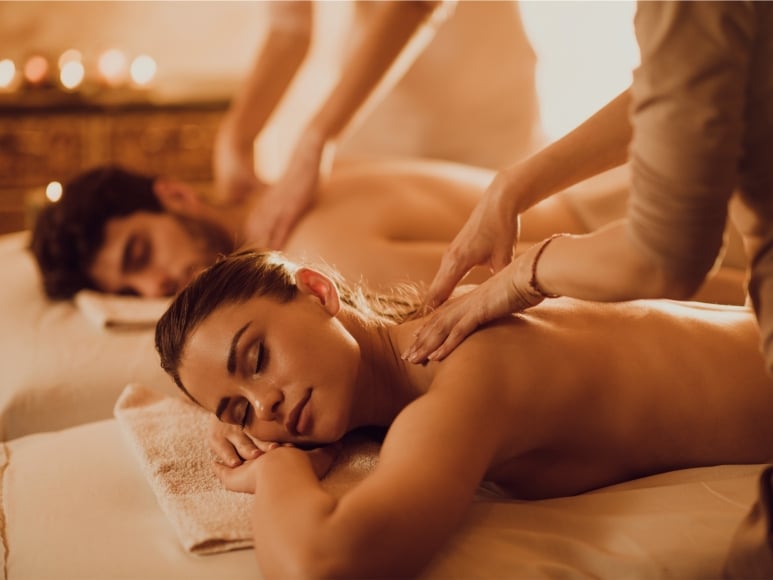 Fairmont Chateau Lake Louise - Luxury ski hotel gallery image 9 showing alpine architecture, interior design, or mountain views