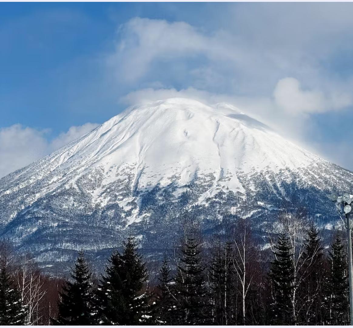 Muwa Niseko - Luxury ski hotel gallery image 13 showing alpine architecture, interior design, or mountain views