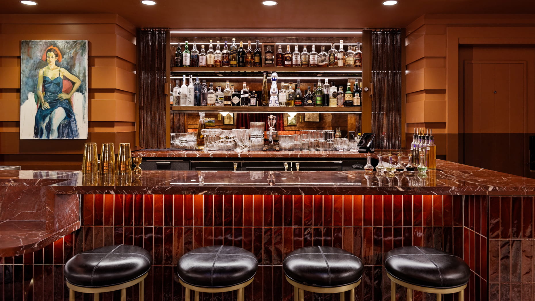 Four Seasons Jackson Hole - Luxury ski hotel gallery image 18 showing alpine architecture, interior design, or mountain views