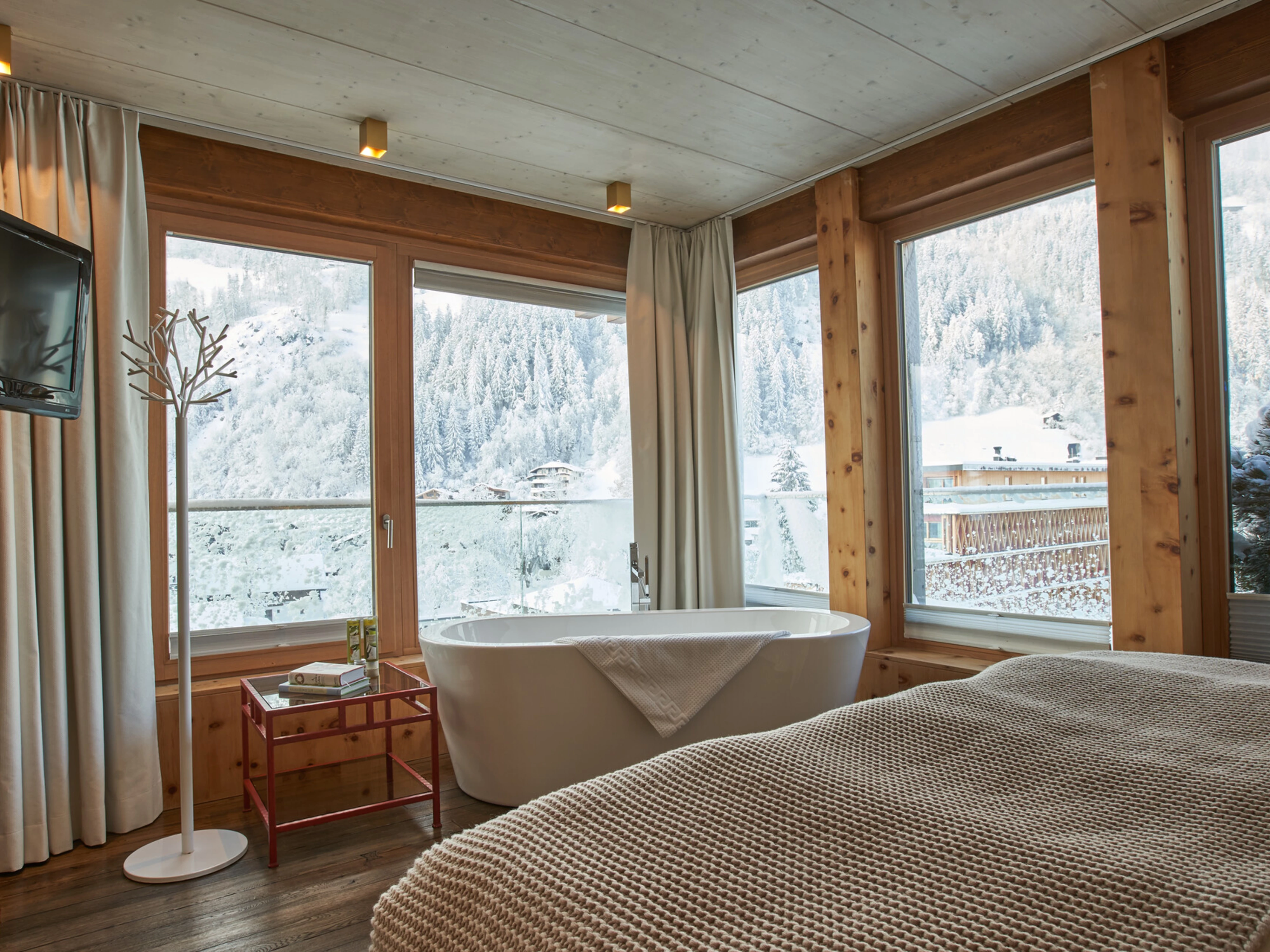 Das Posthotel - Luxury ski hotel gallery image 8 showing alpine architecture, interior design, or mountain views