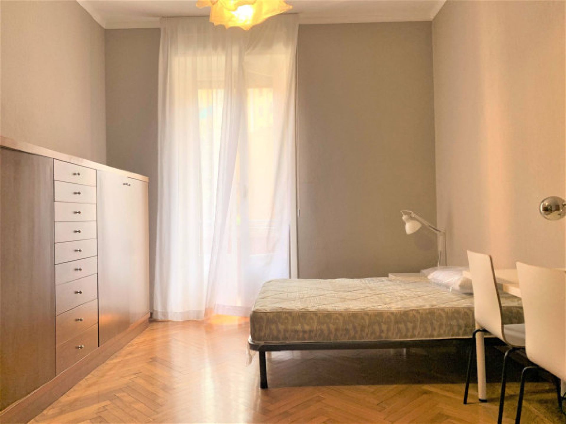 Stanza Singola con Balcone - Città Studi