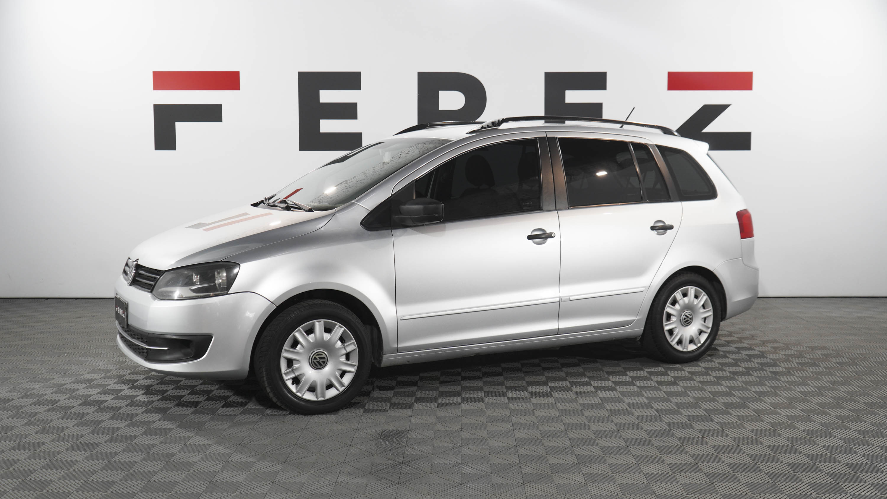 volkswagen SURAN COMFORTLINE 1.6 MT