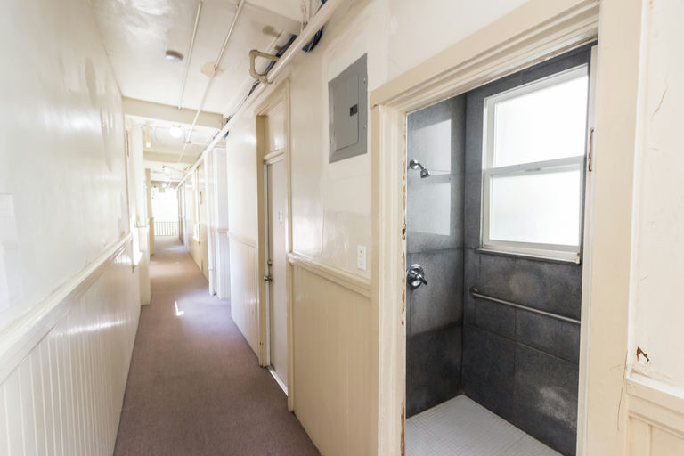 More Images - Image 14