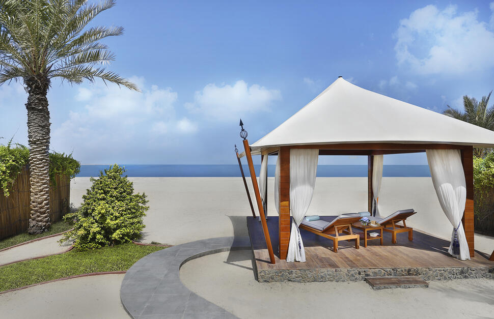 The-Ritz-Carlton-Ras-Al-Khaimah-Al-Hamra-Beach-6.jpg