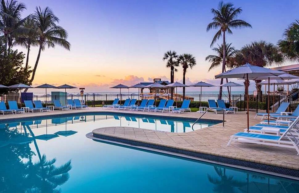 The-Reach-Key-West-Curio-Collection-by-Hilton-7.jpg