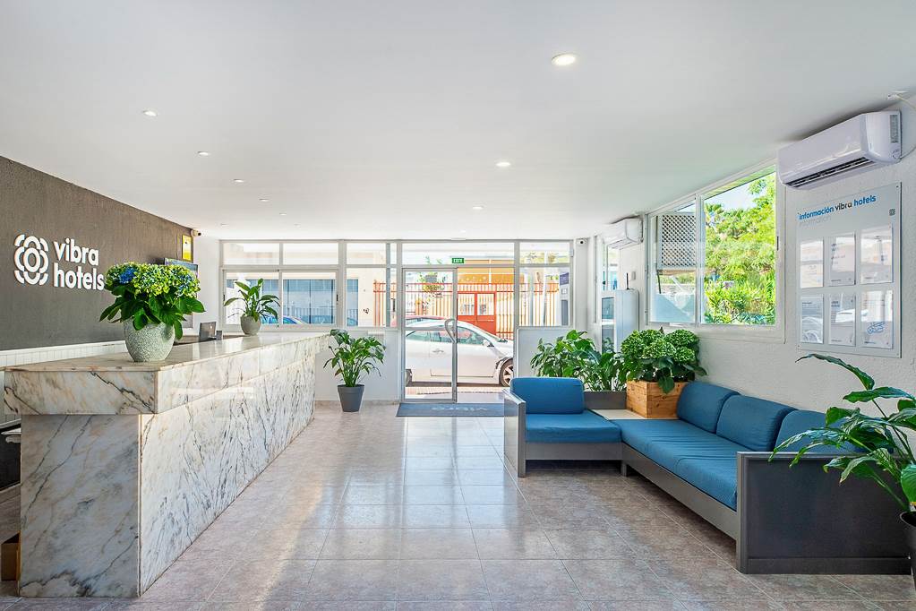 IBZ_70996_Aparthotel_Vibra_Central_City_0823_04.jpg