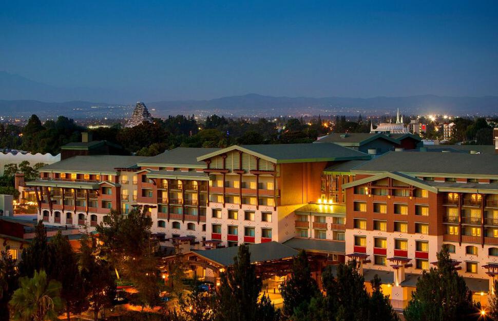 Disneys-Grand-Californian-Hotel-Spa-4.jpg