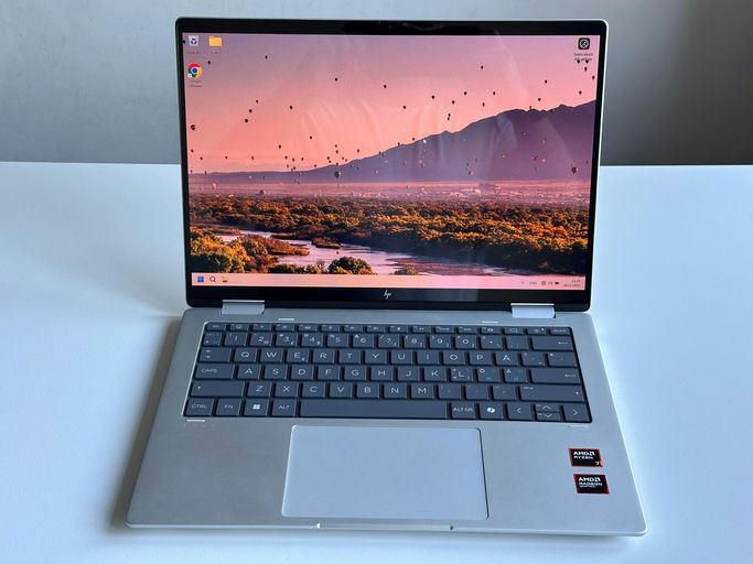 **HP Envy x360 2-in-1 Laptop 14-fa0003no (A5DG6EA)**
