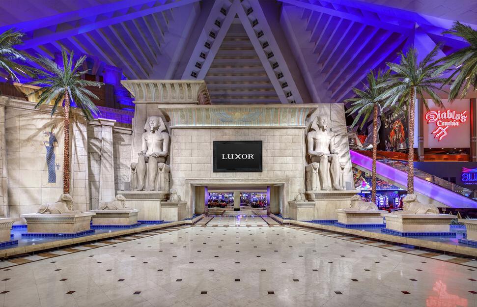 Luxor-Las-Vegas-21.jpg