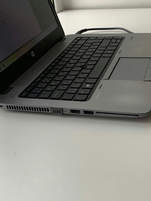 **HP Elitebook 840 G1**
