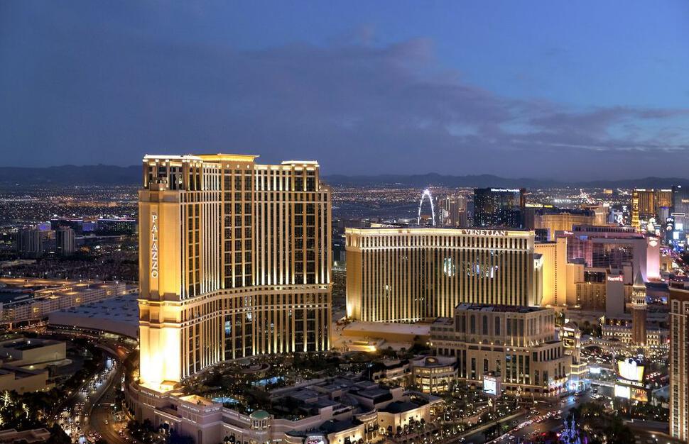 The-Venetian-Resort-Las-Vegas-4.jpg