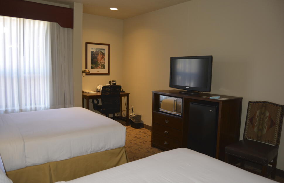 Holiday-Inn-Express-Springdale-Zion-National-Park-Area-5.jpg