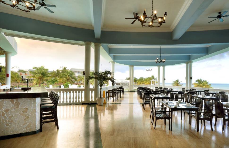 Grand-Palladium-Jamaica-Resort-Spa-32.jpg