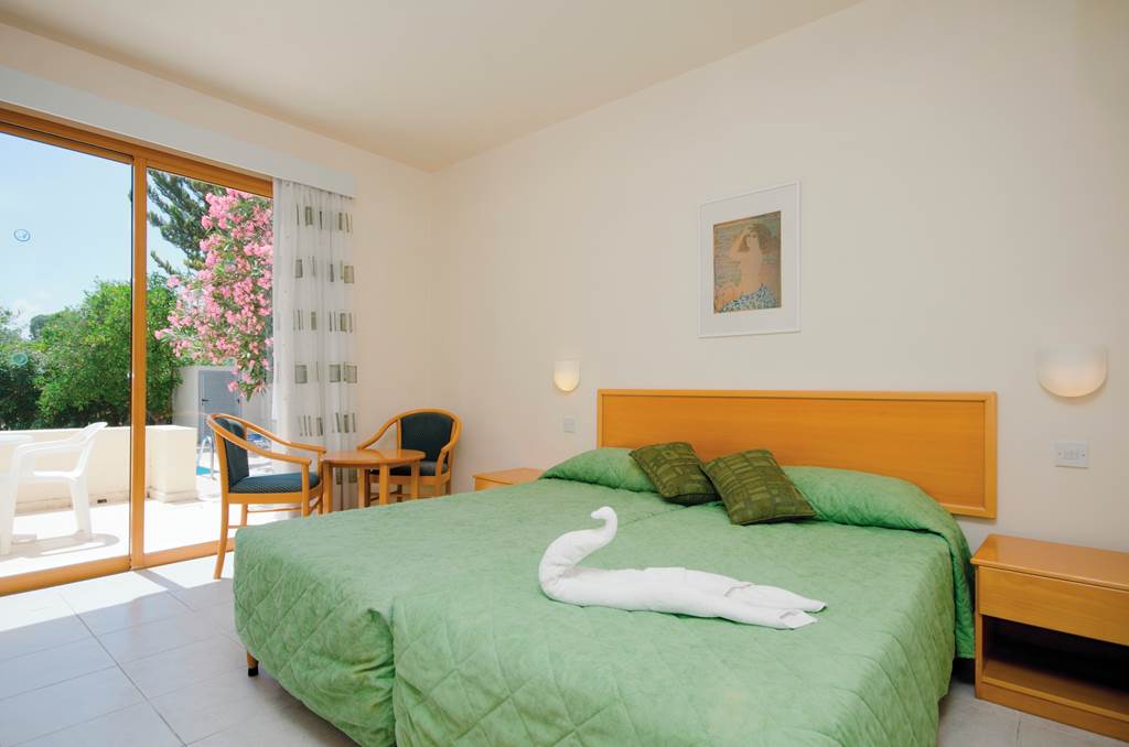PFO_83864_Natura_Beach_Villas-_Two_Bedroom_Villa_0922_10.jpg