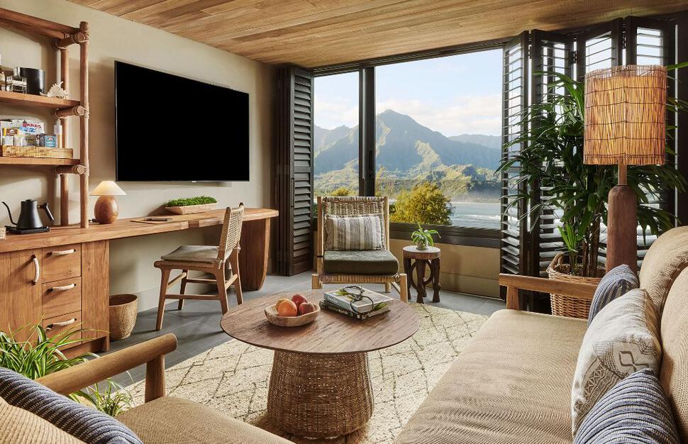 1-Hotel-Hanalei-Bay-5.jpg